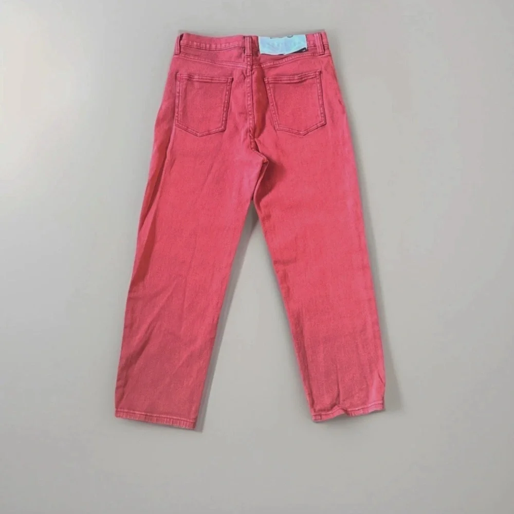 Urban Outfitters BDG Girlfriend Monochrome High-Rise Jean Women’s Size 29 - Red